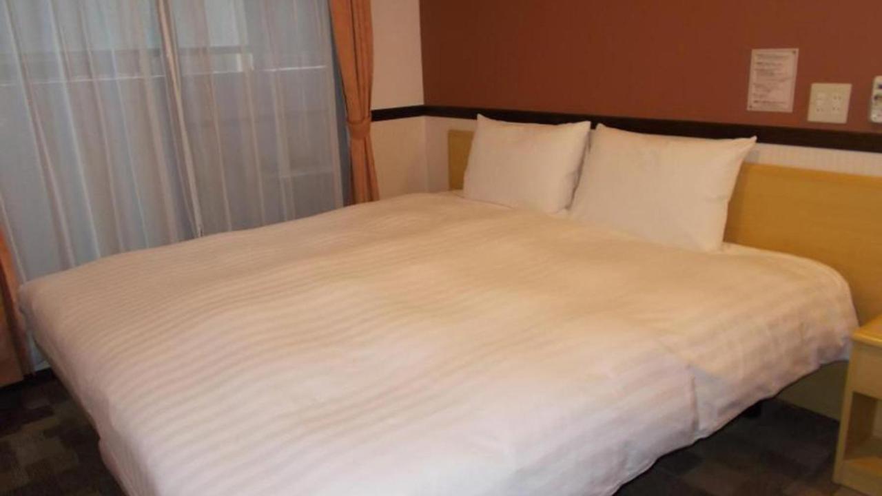 Toyoko Inn Tokyo Asakusa Senzoku Tsukuba Express Extérieur photo