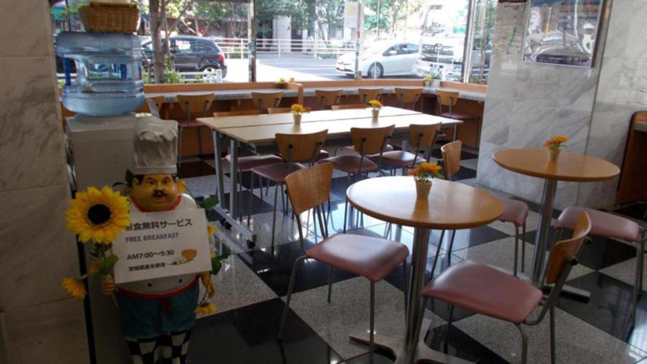 Toyoko Inn Tokyo Asakusa Senzoku Tsukuba Express Extérieur photo